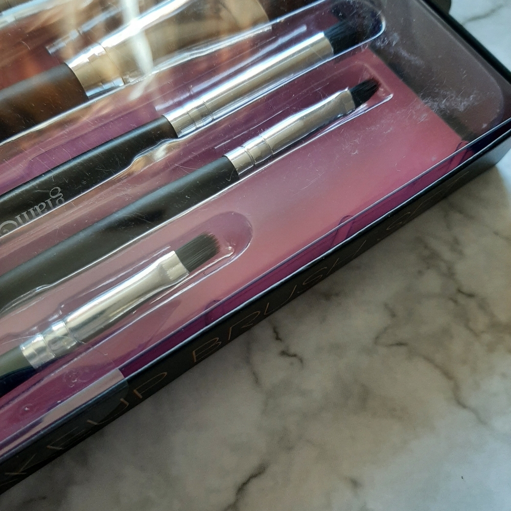 5 Piece Makeup Brush Set - Picture 4 of 6